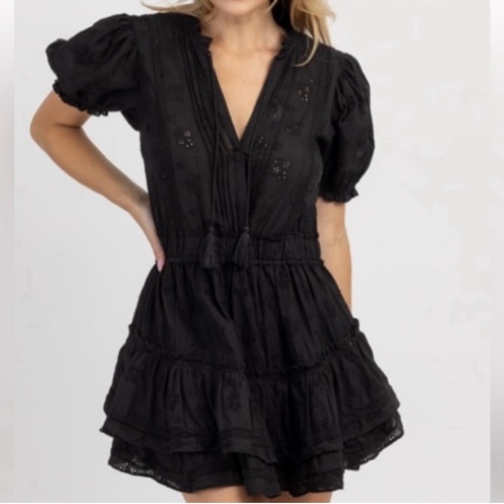ARITZIA Sunday Best Black Eyelet Short puff Sleeve V Neck Dress Cotton Sz small